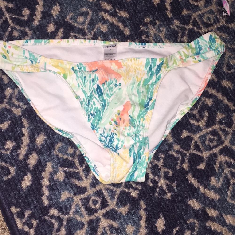 Old Navy swim bottom